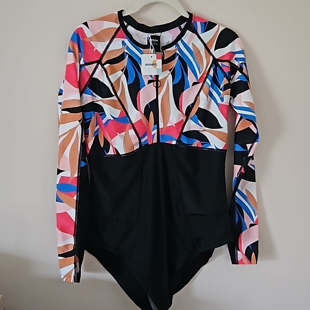NEW! PRANA Swimwear McKayla Long Sleeve Half Zip One-Piece Swimsuit XL. - Picture 3 of 9